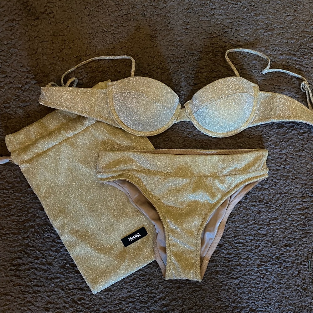 Triangl Bikini Set in Gold
